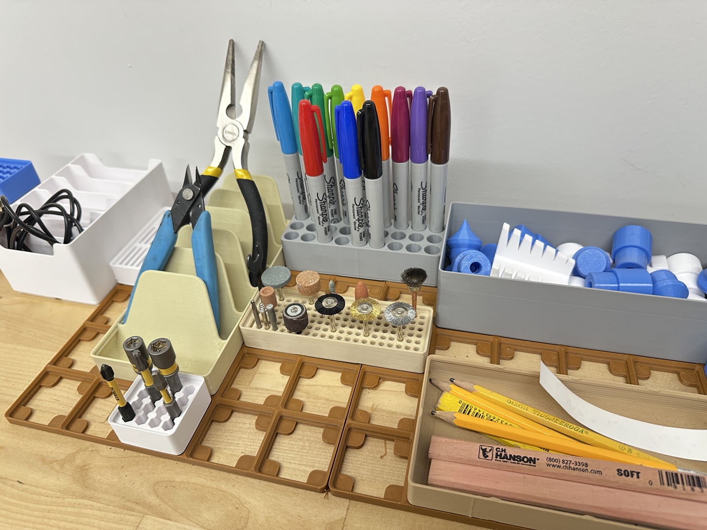 Organized workbench surface
